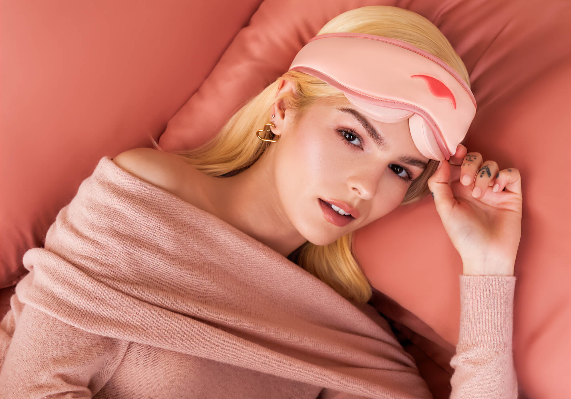 Manta SILK Sleep Mask - Media 37 of 54